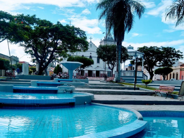 A Praça e Igreja Matriz de Nossa Senhora de Fátima: Patrimônios Tombados e Símbolos de Identidade Cultural de Cajazeiras